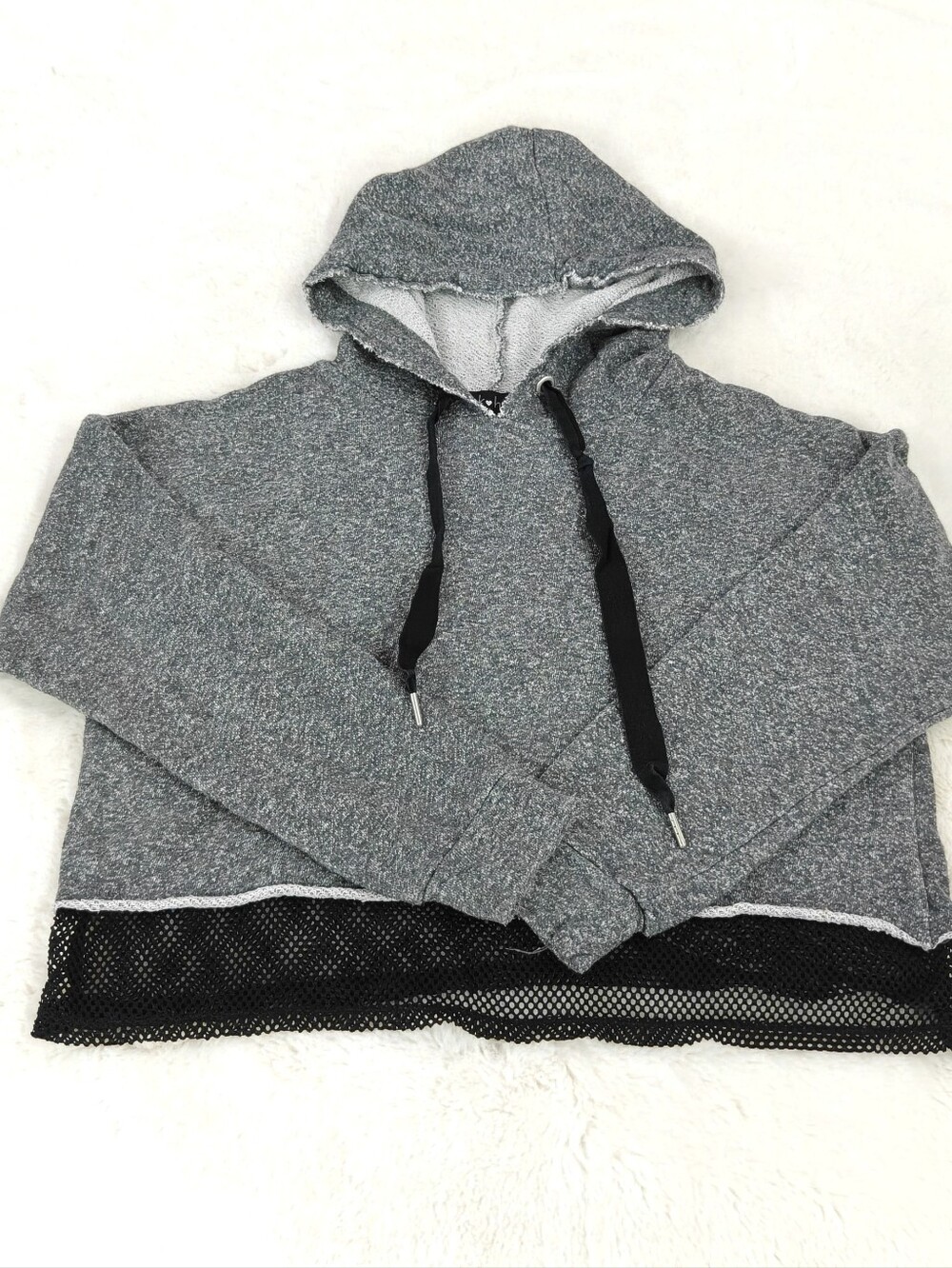 Derek Heart Sweater neckline identification S Gray